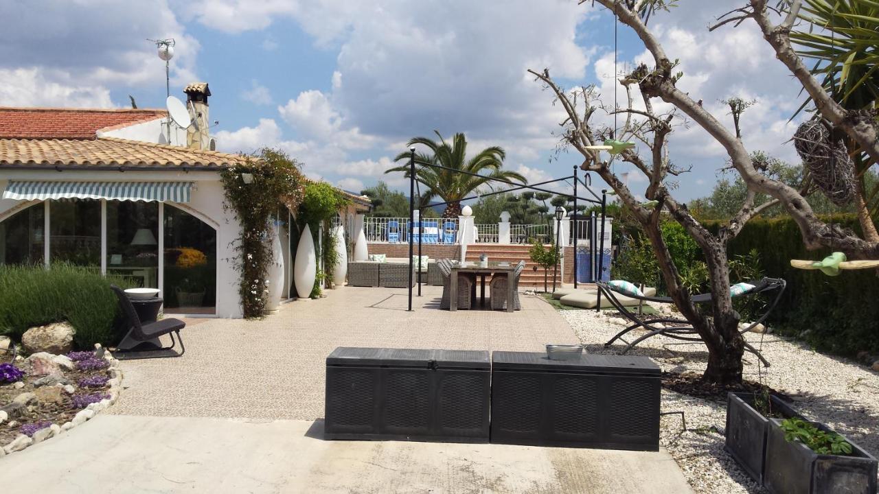 Casa Olyves Lägenhet Onil Exteriör bild